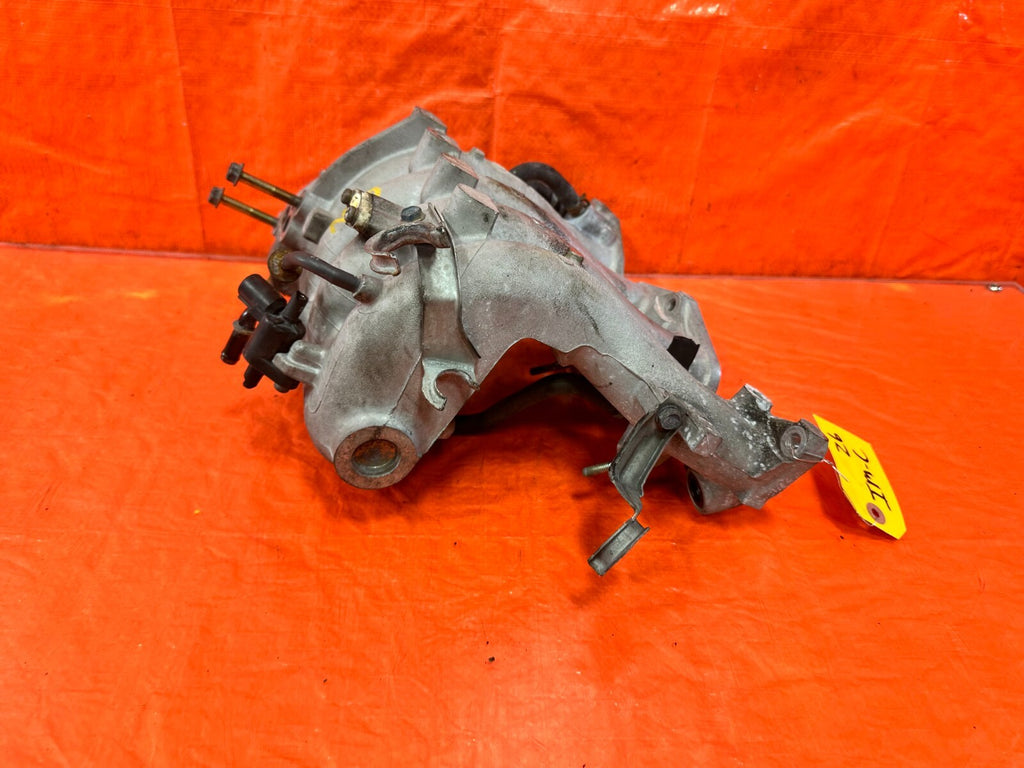 92 95 HONDA CIVIC EX SI   D16Z6   INTAKE MANIFOLD W/ IACV   OEM FACTORY OE #Z64