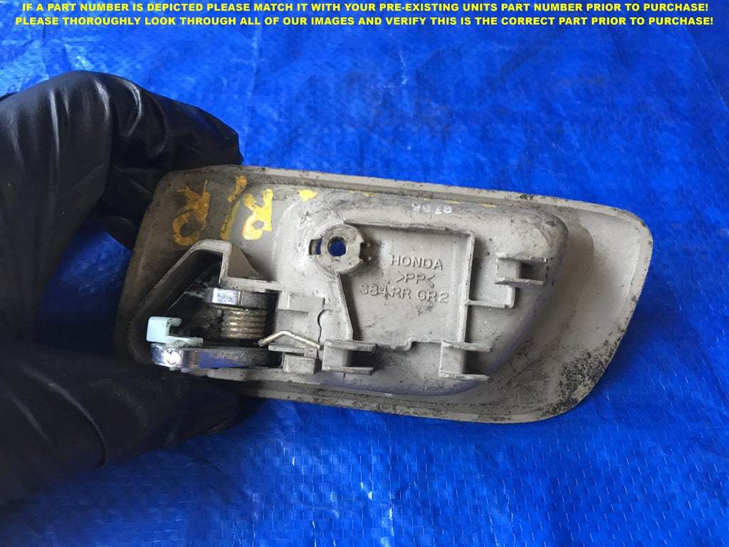 OEM 1998 1999 00 HONDA ACCORD SEDAN PASSENGER REAR RIGHT INTERIOR DOOR HANDLE  1