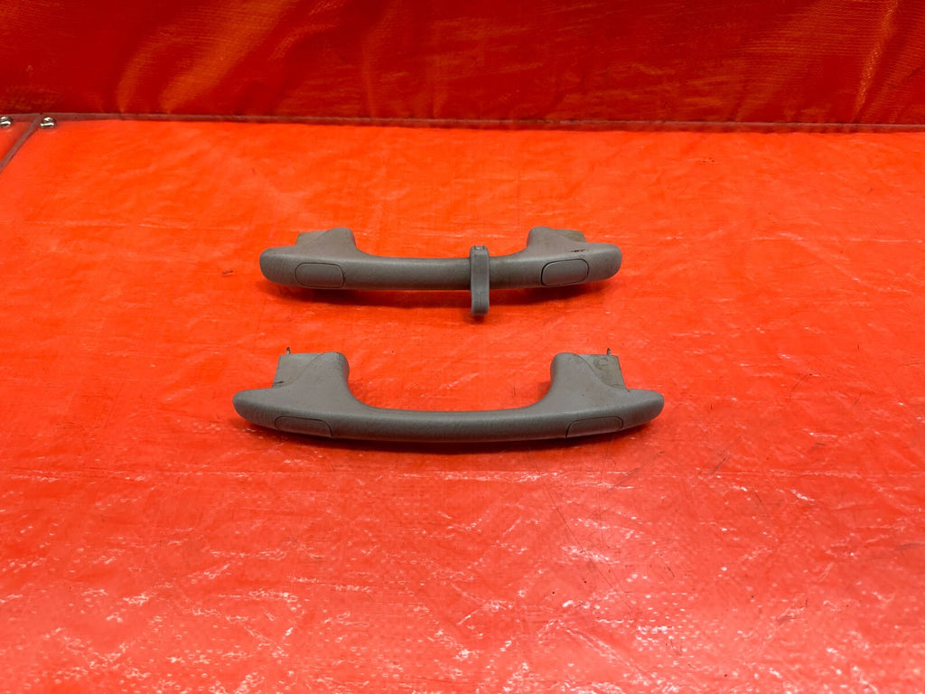 02 05 HONDA CIVIC SI EP3 HATCHBACK   INTERIOR GRAB HANDLE SET LEFT RIGHT OEM 1870