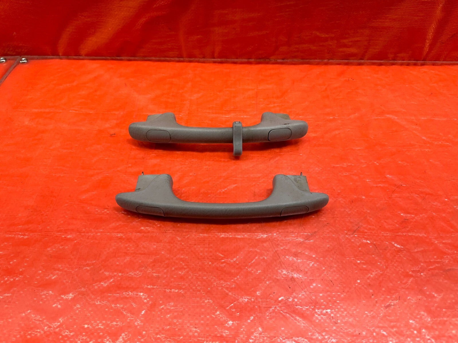 02 05 HONDA CIVIC SI EP3 HATCHBACK   INTERIOR GRAB HANDLE SET LEFT RIGHT OEM 1870