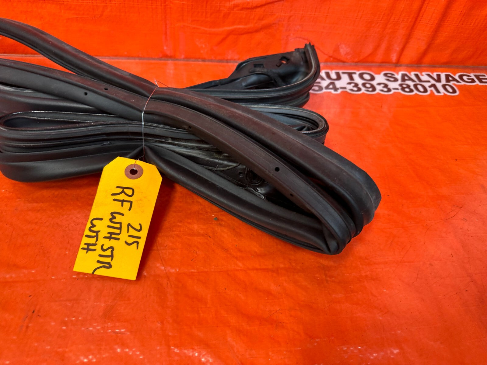 14 20 INFINITI Q50 CHASSIS TO DOOR OPEN TRIM WEATHER STRIP RIGHT FRONT OEM #2155