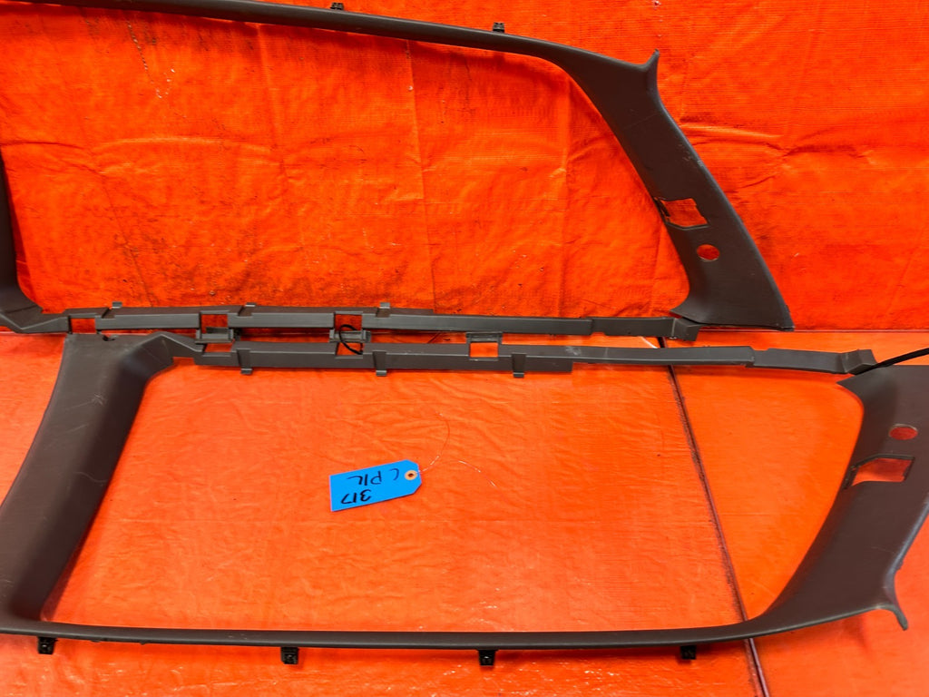 90 91 HONDA CIVIC HATCHBACK  LEFT & RIGHT REAR UPPER C PILLARS   OEM 3175