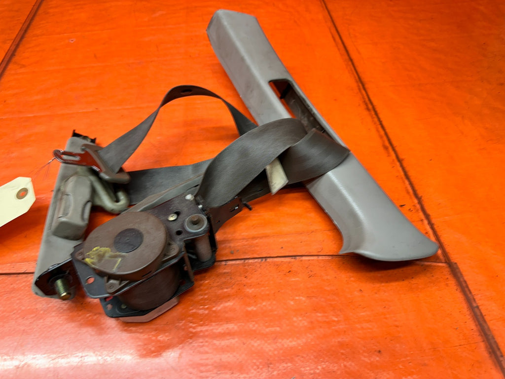 94-01 ACURA INTEGRA FRONT LEFT DRIVER SEAT BELT RETRACTOR OEM #34011