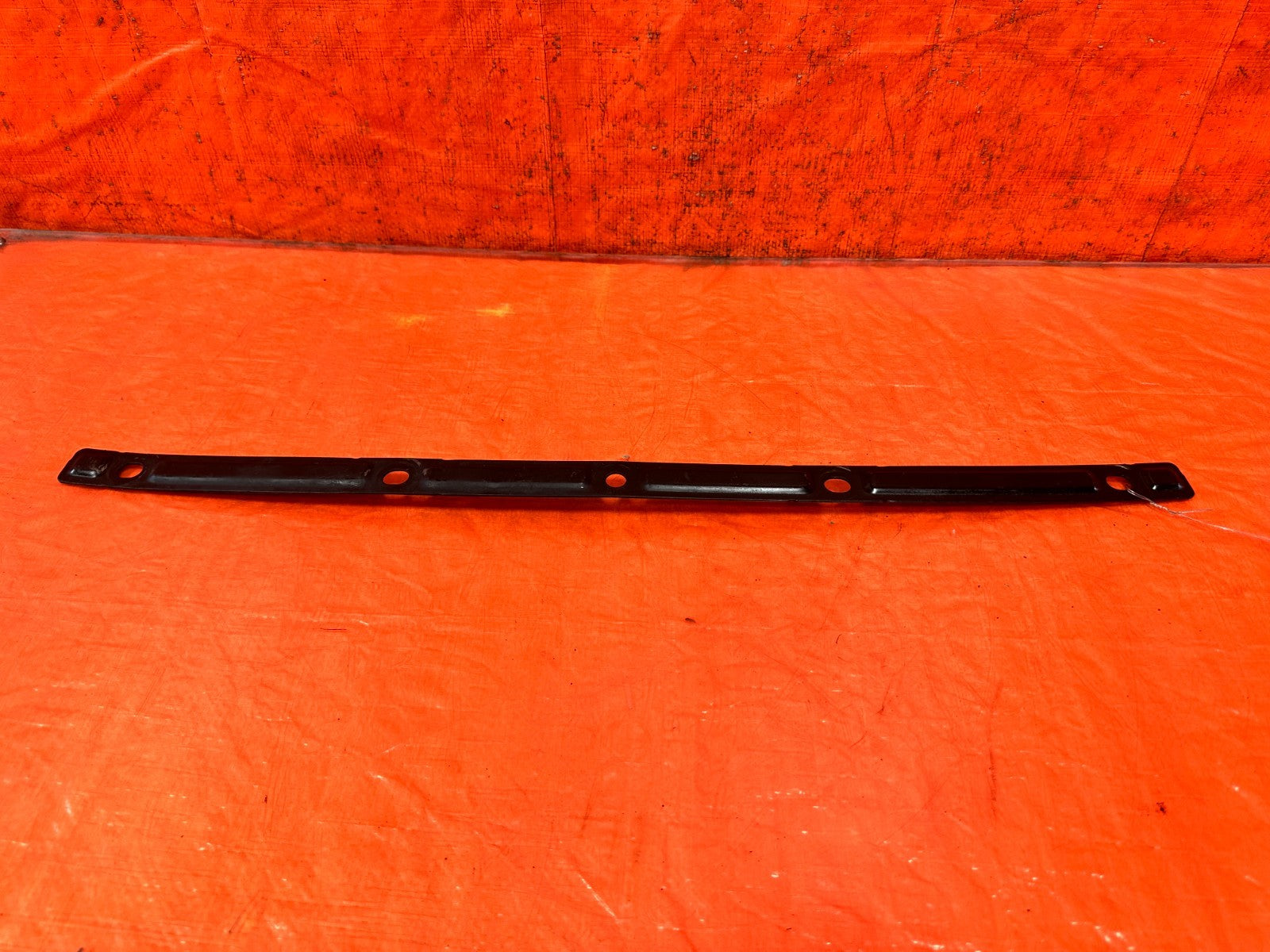 92 95 HONDA CIVIC   FRONT BUMPER UPPER STIFFENER GASKET   OEM FACTORY OE 3279