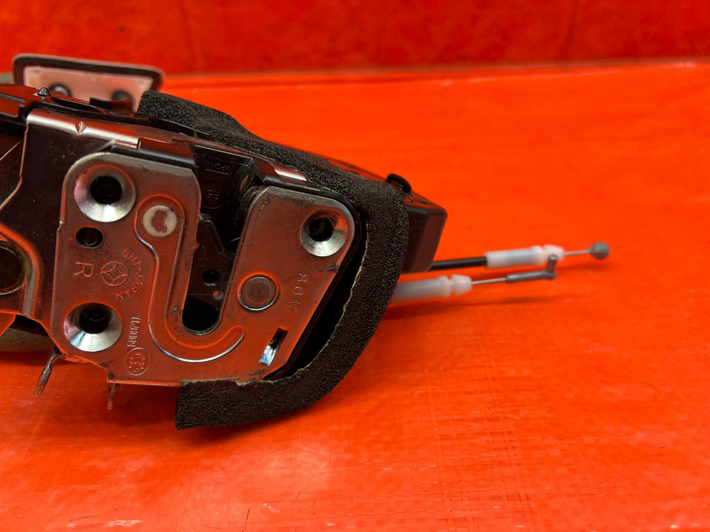 08 15 INFINITI G37 & Q60   PASSENGER RIGHT DOOR LOCK ACTUATOR LATCH   OEM #1907