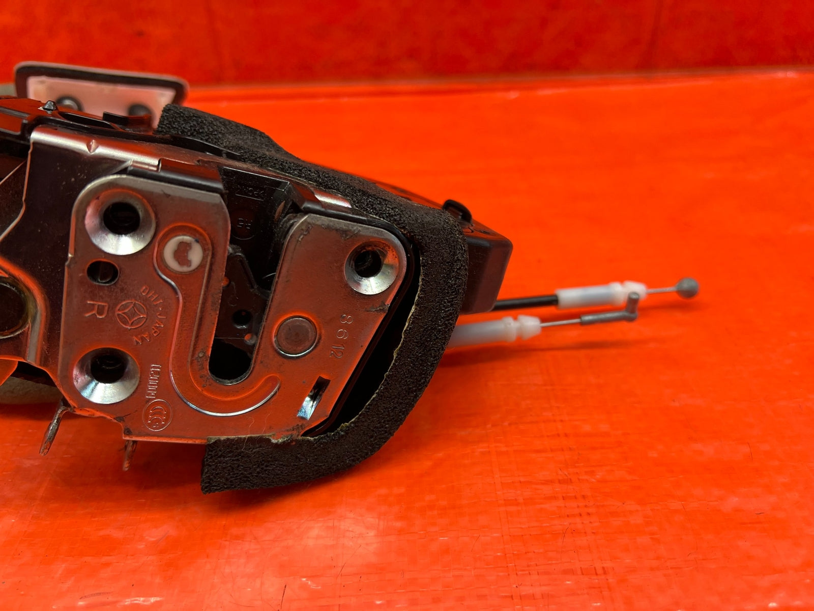 08 15 INFINITI G37 & Q60   PASSENGER RIGHT DOOR LOCK ACTUATOR LATCH   OEM #1907