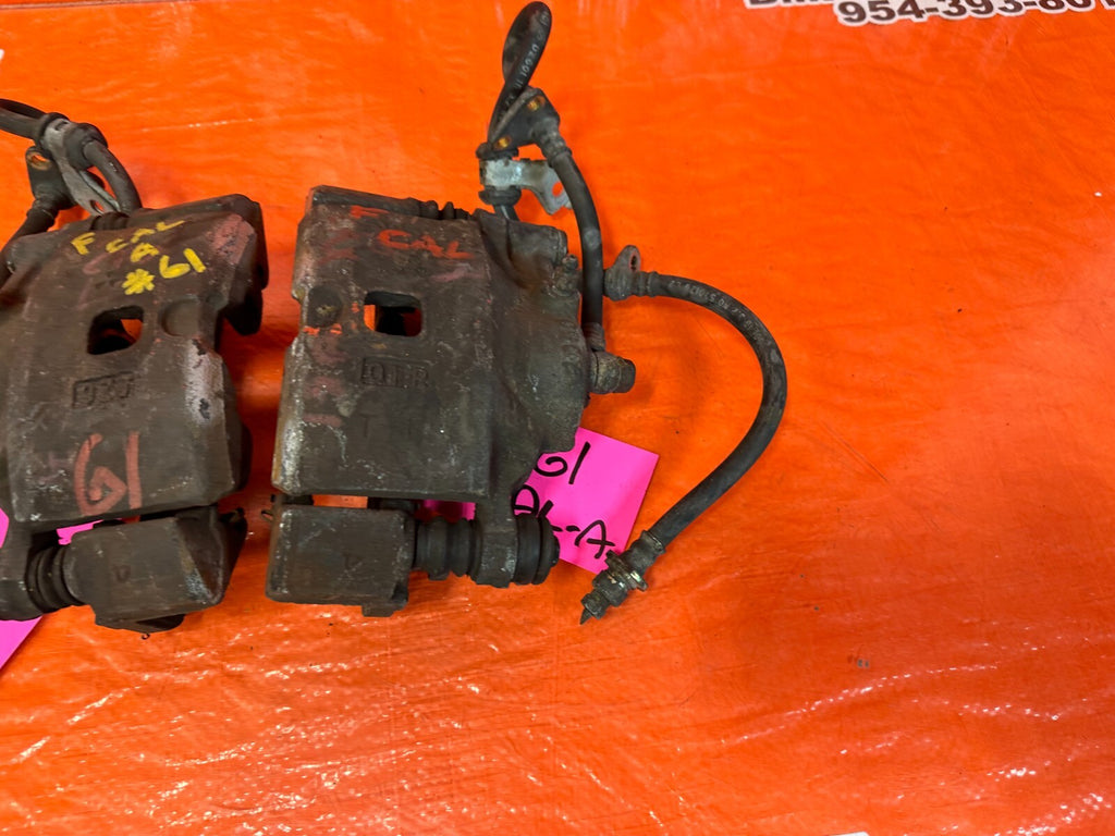 90 91 HONDA CRX BASE MODEL   FRONT BRAKE CALIPER SET CALIPERS LEFT RIGHT OEM #615