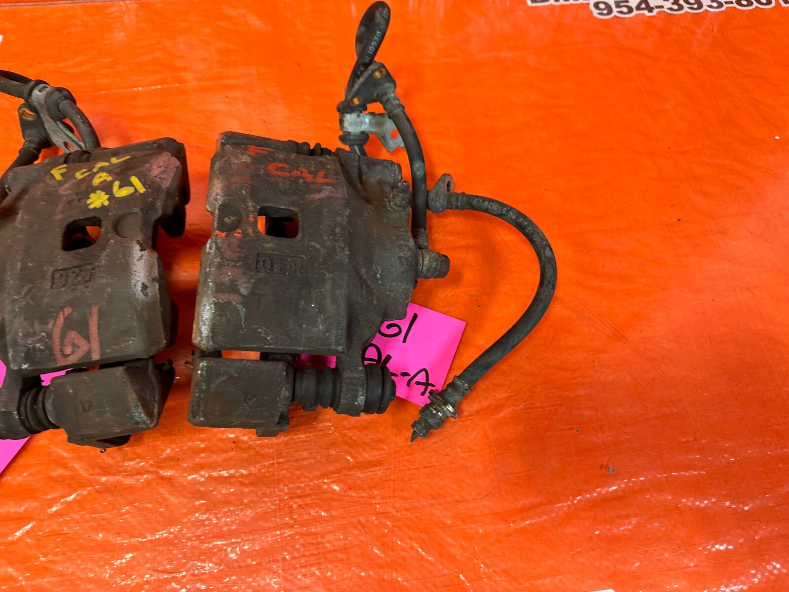 90 91 HONDA CRX BASE MODEL   FRONT BRAKE CALIPER SET CALIPERS LEFT RIGHT OEM #615