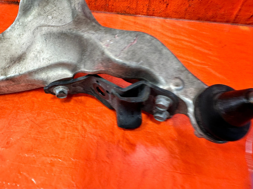 2008 08 INFINITI G37 2D RWD ONLY DRIVER LEFT FRONT LOWER CONTROL ARM OEM 3207