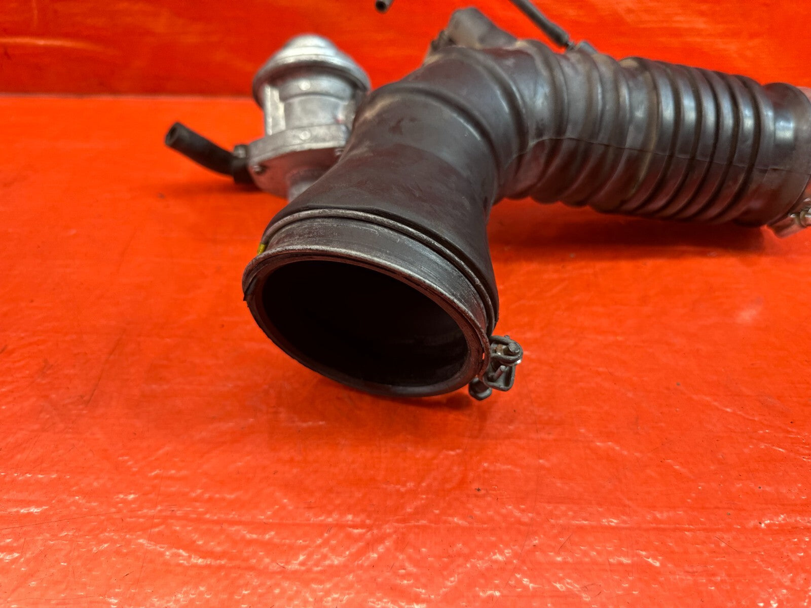 08 15 LANCER EVOLUTION X EVO 10   AIR INTAKE ARM W/ BLOW OFF VALVE   OEM #2141