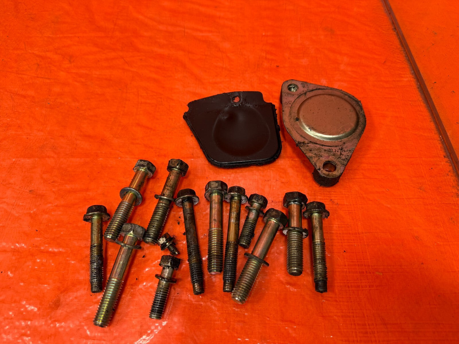 03 07 INFINITI G35 COUPE   VQ35DE AUTOMATIC TRANSMISSION BOLTS HARDWARE OEM 2980