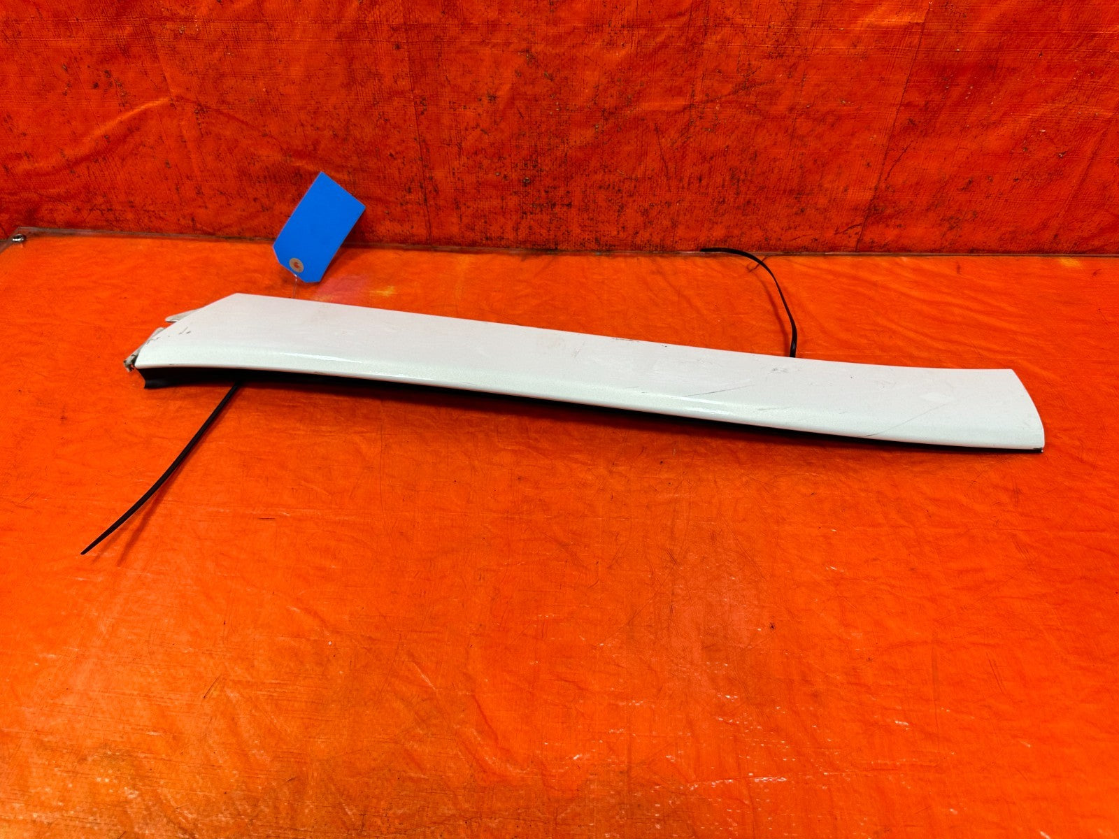09 15 INFINITI G37 Q60 CONVERTIBLE RIGHT PASSENGER A PILLAR TRIM MOLDING #3295