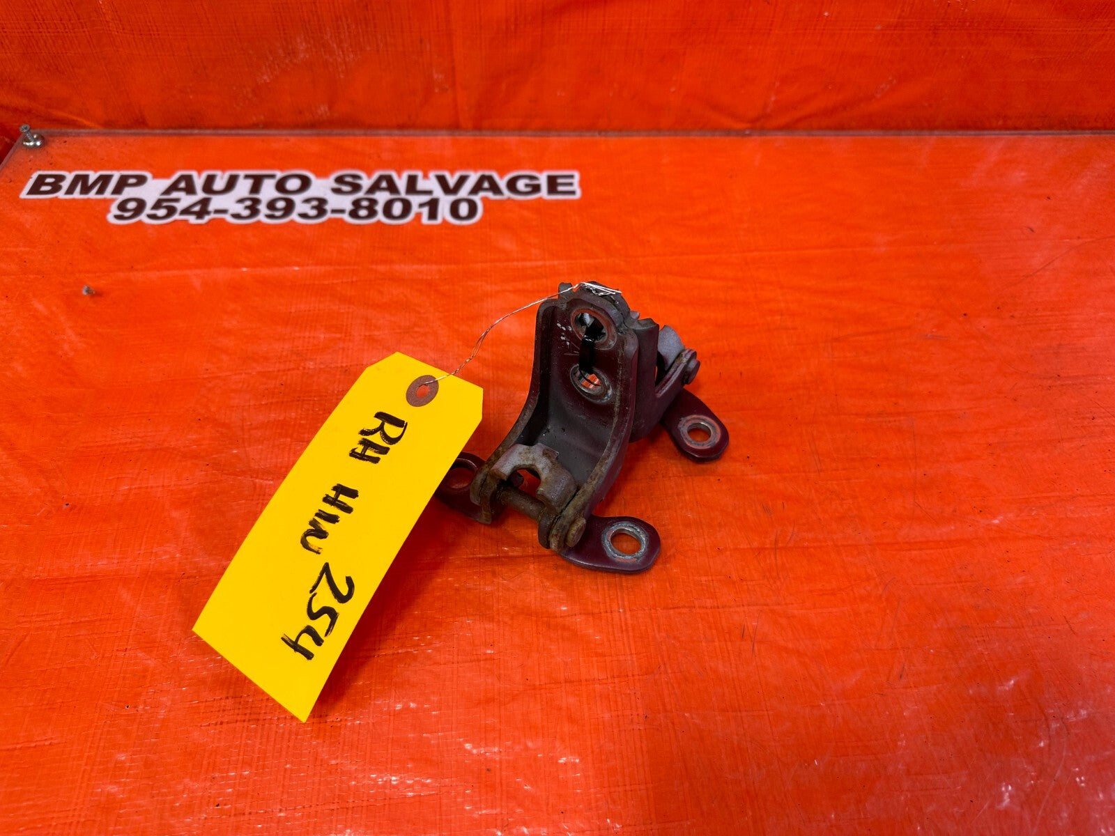 02 06 ACURA RSX   PASSENGER RIGHT FRONT DOOR HINGE SET UPPER LOWER   OEM #2540