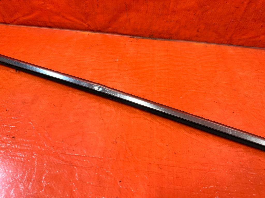 92 95 HONDA CIVIC   2D COUPE PASSENGER RIGHT EXTERIOR WINDOW GLASS TRIM OEM 3275