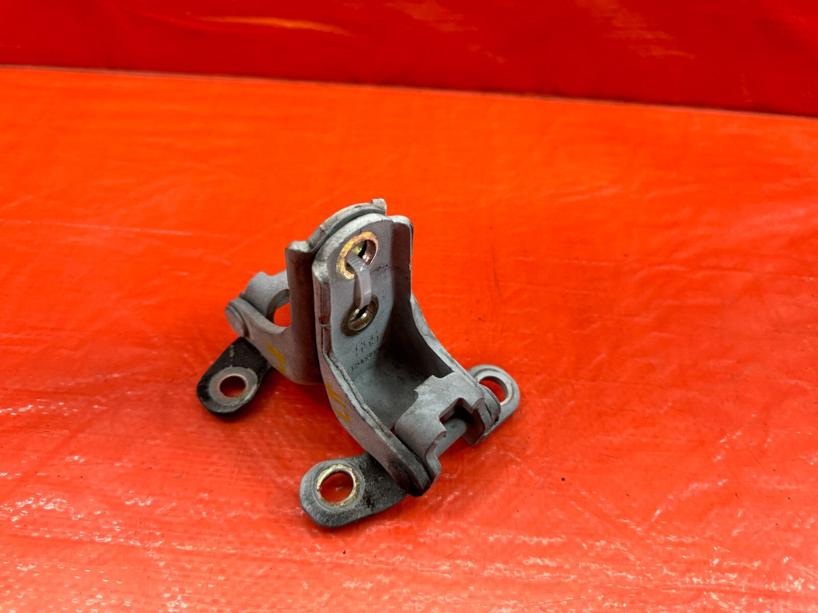 02 05 HONDA CIVIC SI EP3 HATCHBACK DOOR HINGE SET UPPER & LOWER RIGHT  OEM 1875