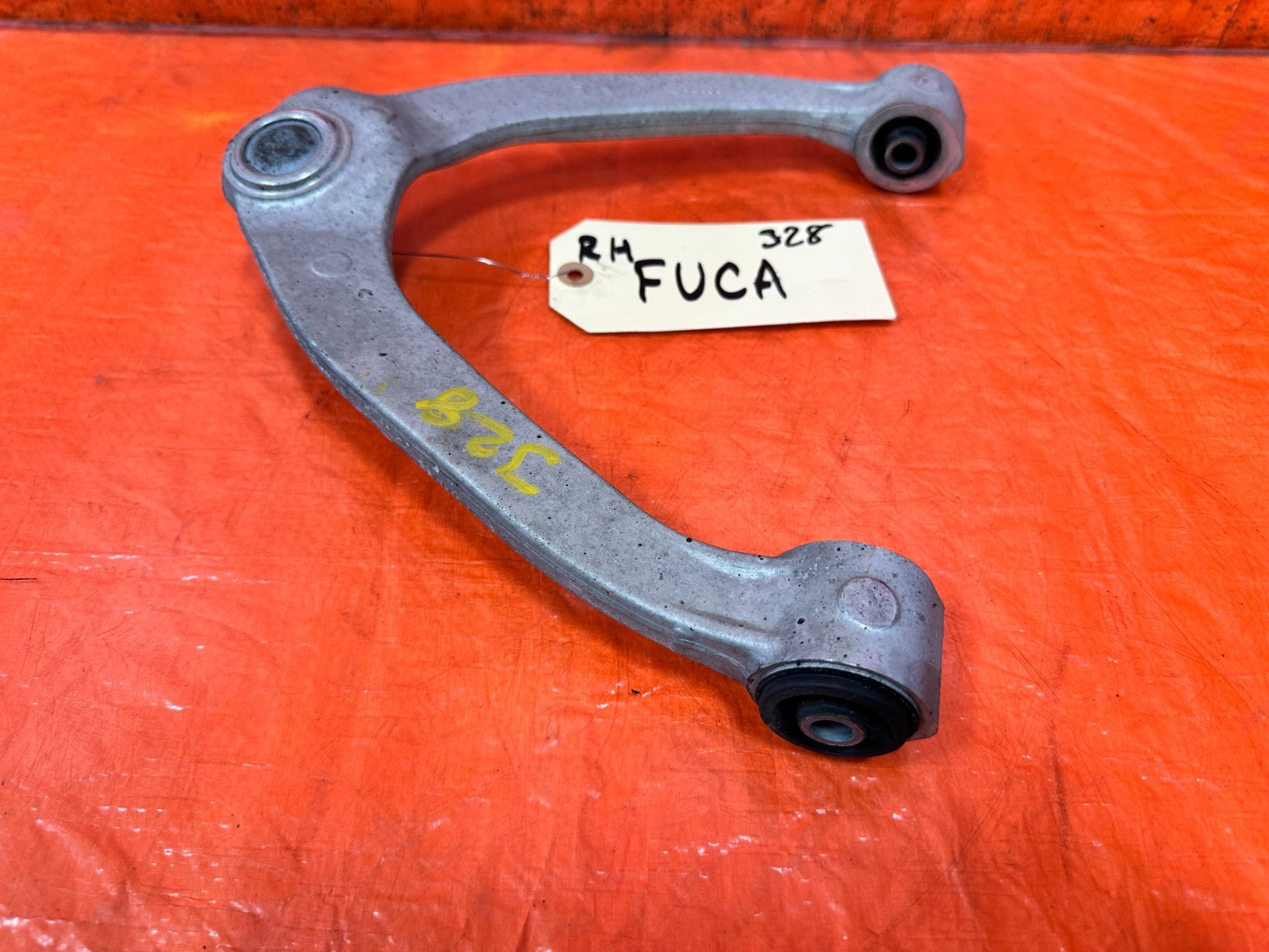 08 13 INFINITI   G37 2D RWD  PASSENGER RIGHT FRONT   UPPER   CONTROL ARM 3284