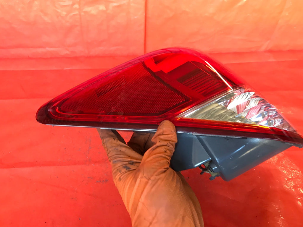 OEM 2014 2015 2016 CHEVROLET CRUZE SEDAN DRIVER LEFT TAIL LIGHT LAMP OUTER 4