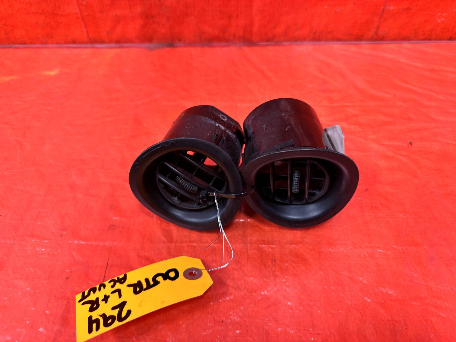 93 97 HONDA DEL SOL   LEFT & RIGHT   AC AIR CONDITIONING VENT   OEM FACTORY 2942