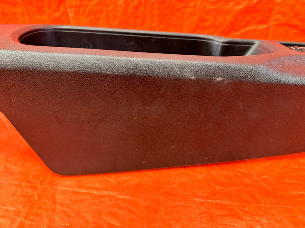 13 20 SUBARU BRZ   ARM REST / CENTER CONSOLE STORAGE COMPARTMENT   OEM #29210