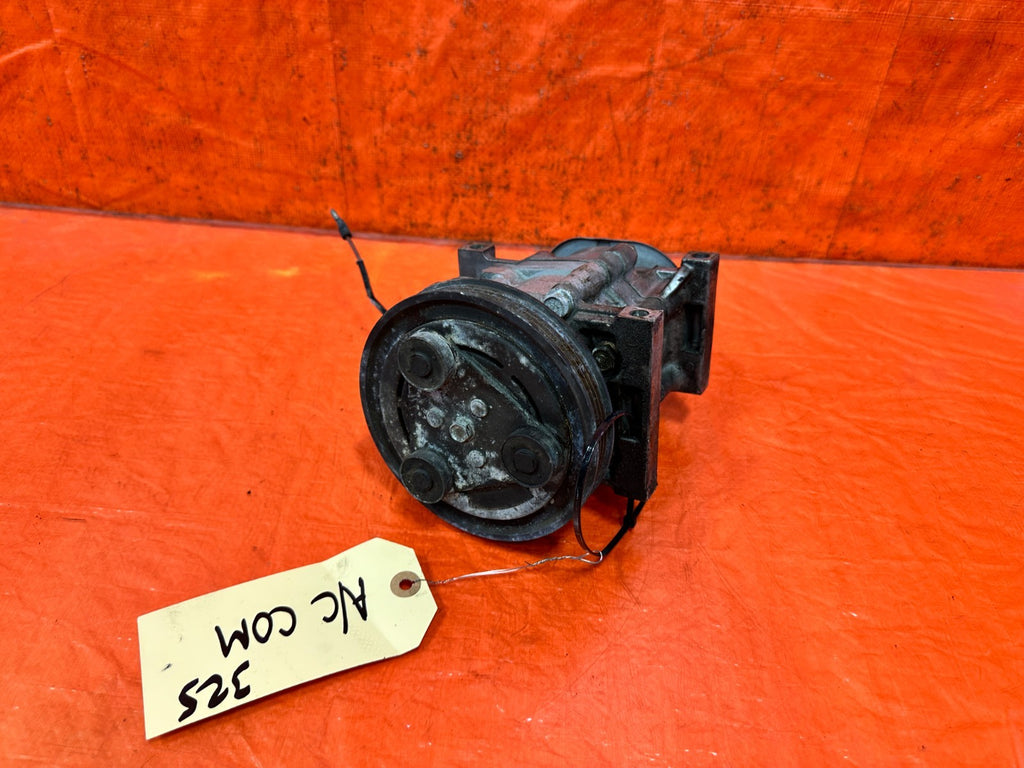 90 91 HONDA CIVIC HATCH   D15B2 SOHC HVAC AIR CONDITIONG AC COMPRESSOR PUMP 3257