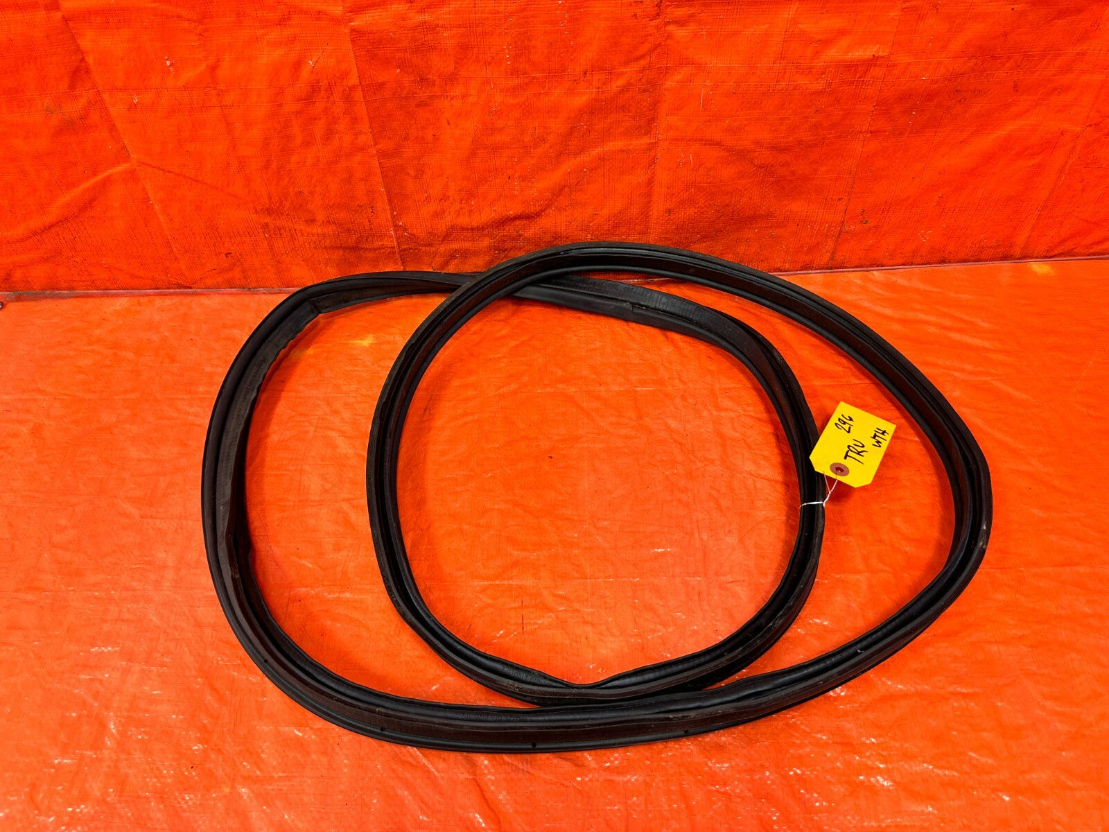 14 20 INFINITI Q50   REAR TRUNK WEATHER STRIP GASKET SEAL   OEM #2966