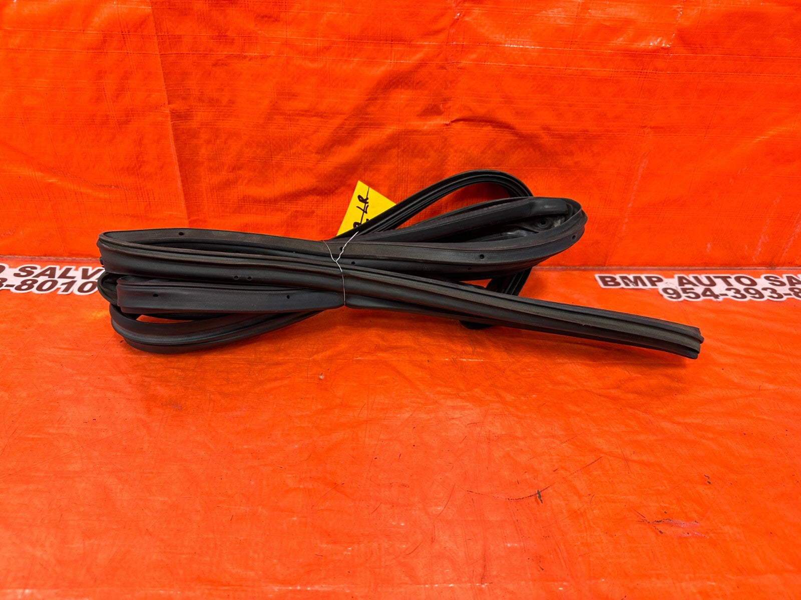 15 21 SUBARU WRX STI DRIVER LEFT REAR DOOR WEATHER STRIP RUBBER GASKET OEM 1827