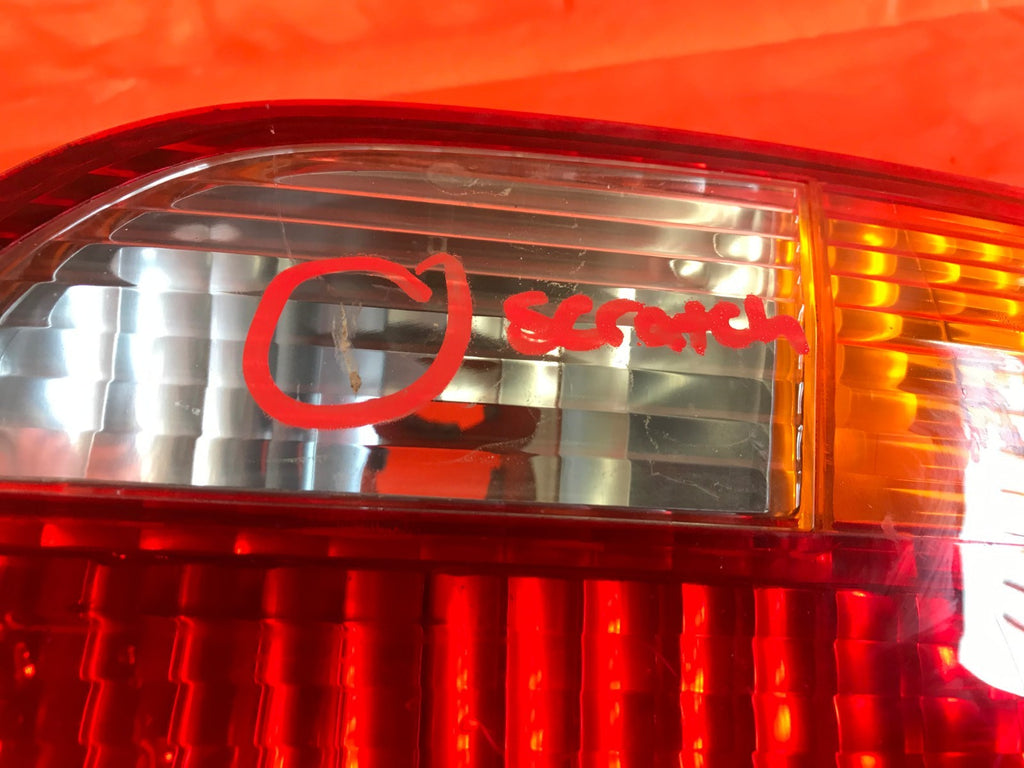 OEM 1999 2000 HONDA CIVIC 4 DOOR SEDAN PASSENGER RIGHT INNER TAIL LIGHT TRUNK4