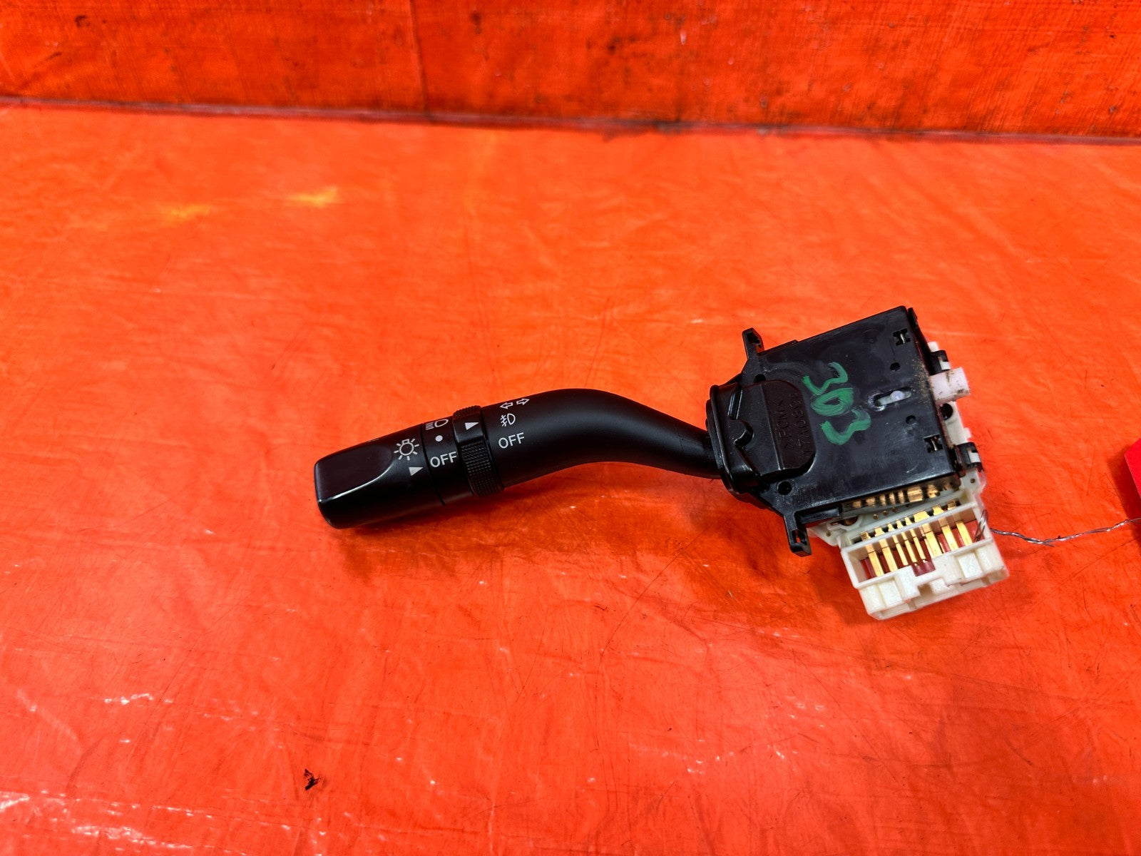 09 11 MAZDA RX8 RX 8   HEADLIGHT HEADLAMP BLINKER TURN SIGNAL SWITCH   OEM 3031