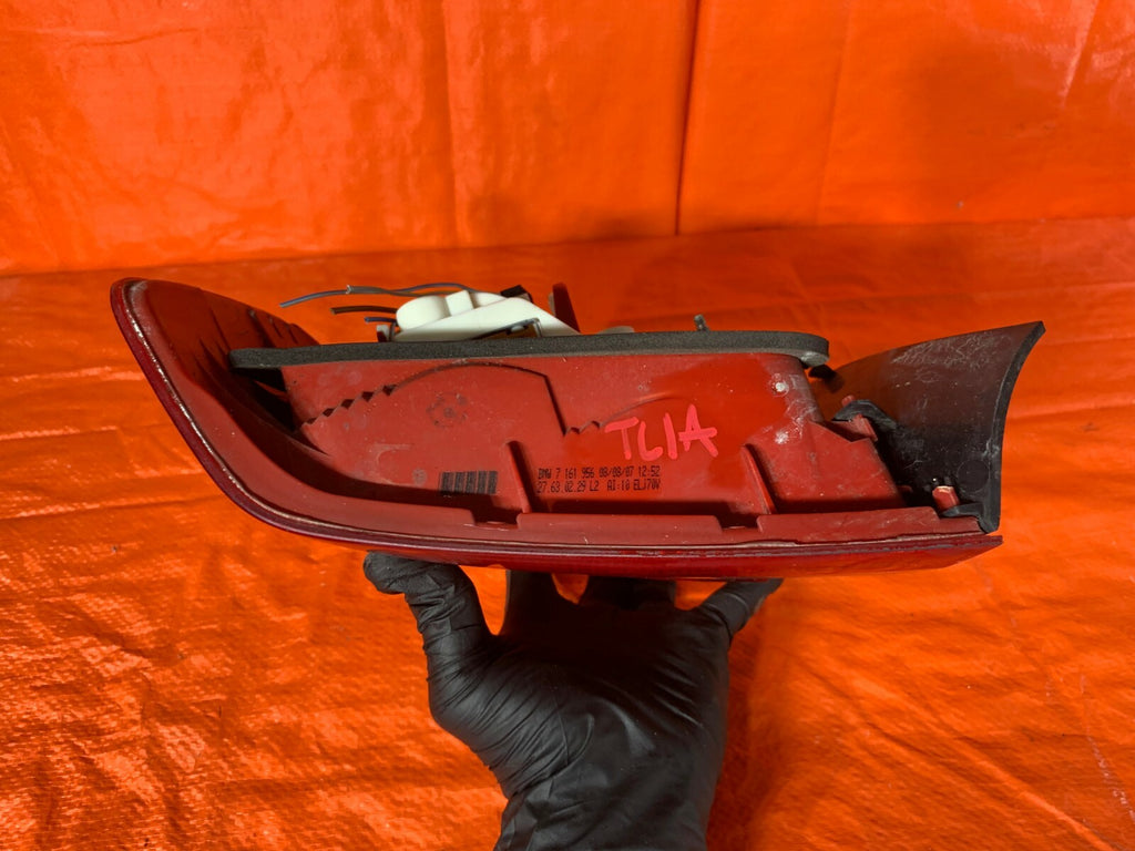 OEM 2007 07 BMW 335Xi 335i AWD SEDAN PASSENGER RIGHT OUTER TRUNK TAIL LIGHT LAMP9