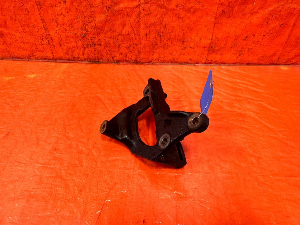 92 95 HONDA CIVIC   D15 D16 SOHC POWER STEERING PUMP BRACKET   OEM #3278
