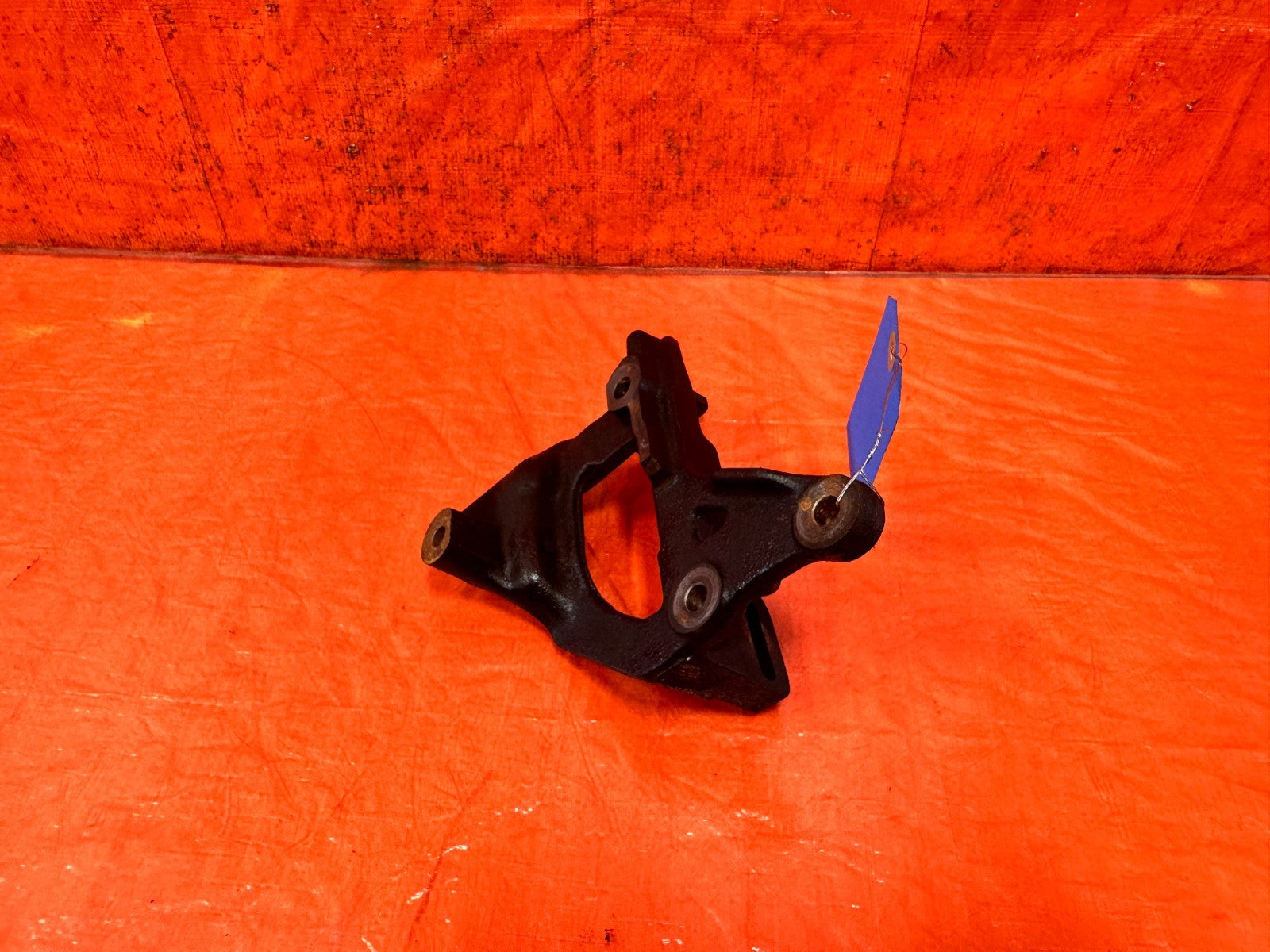 92 95 HONDA CIVIC   D15 D16 SOHC POWER STEERING PUMP BRACKET   OEM #3278