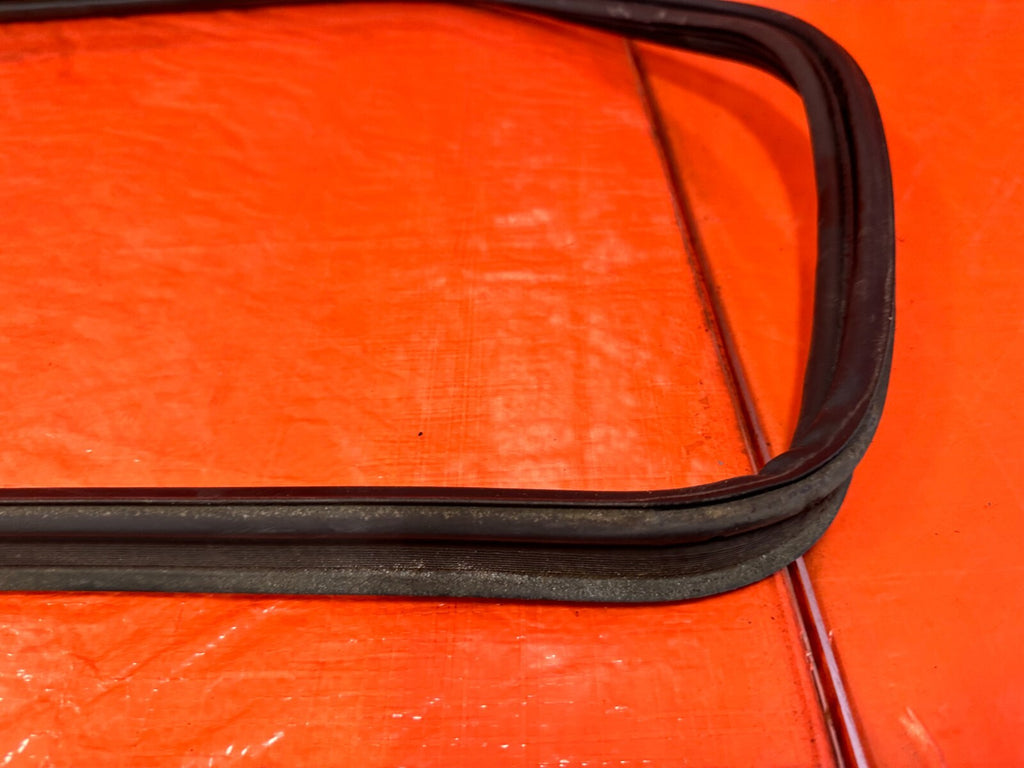 09 14 ACURA TSX   REAR TRUNK WEATHER STRIP RUBBER GASKET   OEM FACTORY #27911