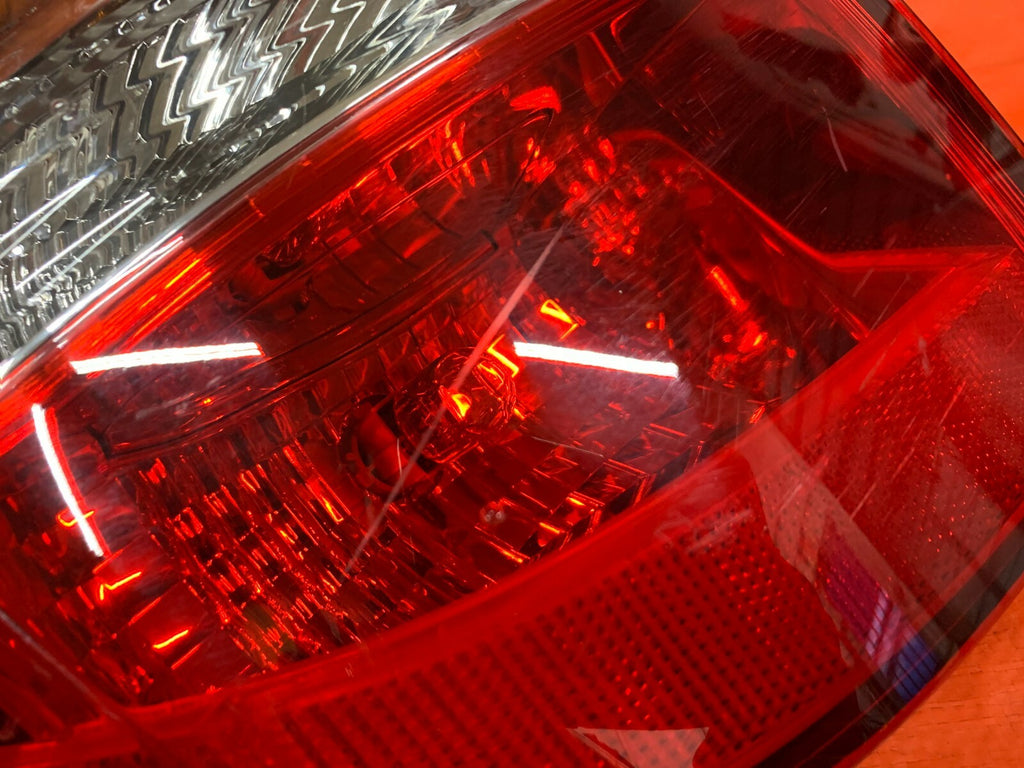 14 16 TOYOTA COROLLA LE   DRIVER LEFT OUTER TAIL LIGHT LAMP R RH   OEM OE2