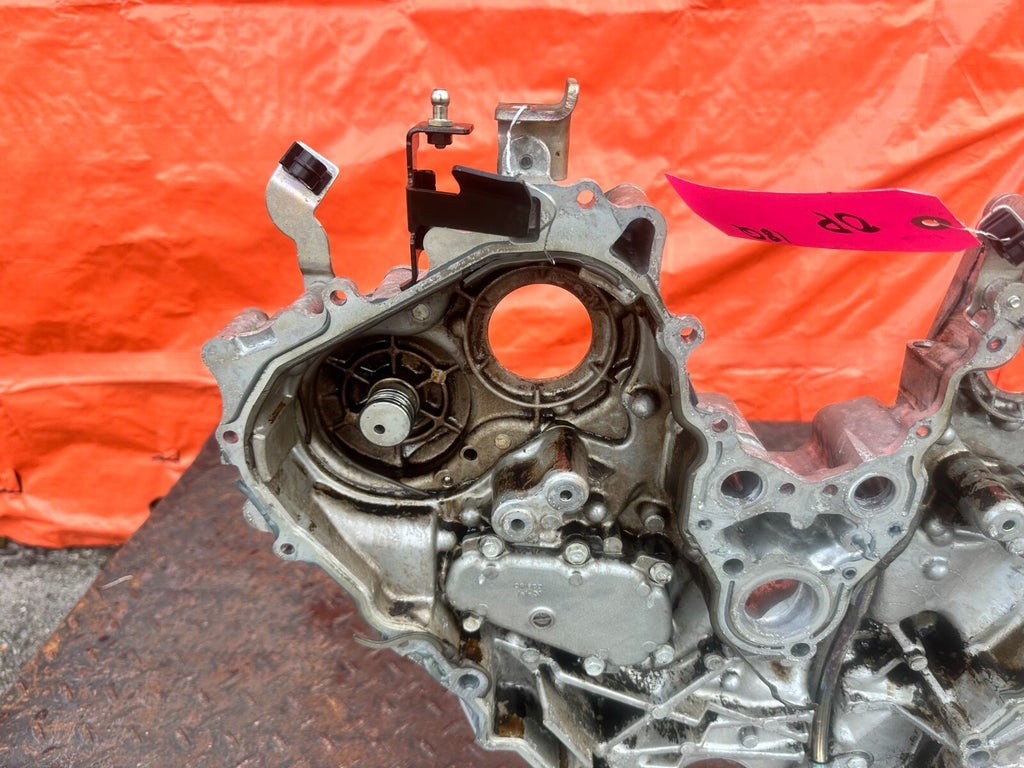 16 20 INFINITI Q50 & Q60   3.0L 300HP   TIMING CHAIN COVER CASE W/ L & R COVERS12