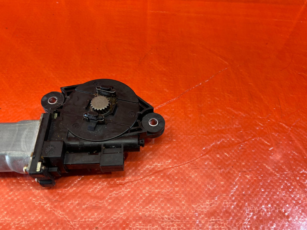 02 06 ACURA RSX   SUNROOF MOONROOF SLIDING ROOF   MOTOR   OEM FACTORY #2118