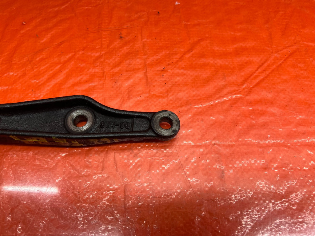 96 00 HONDA CIVIC   AUTOMATIC   PASSENGER RIGHT TRANSMISSION BRACKET OEM #1623
