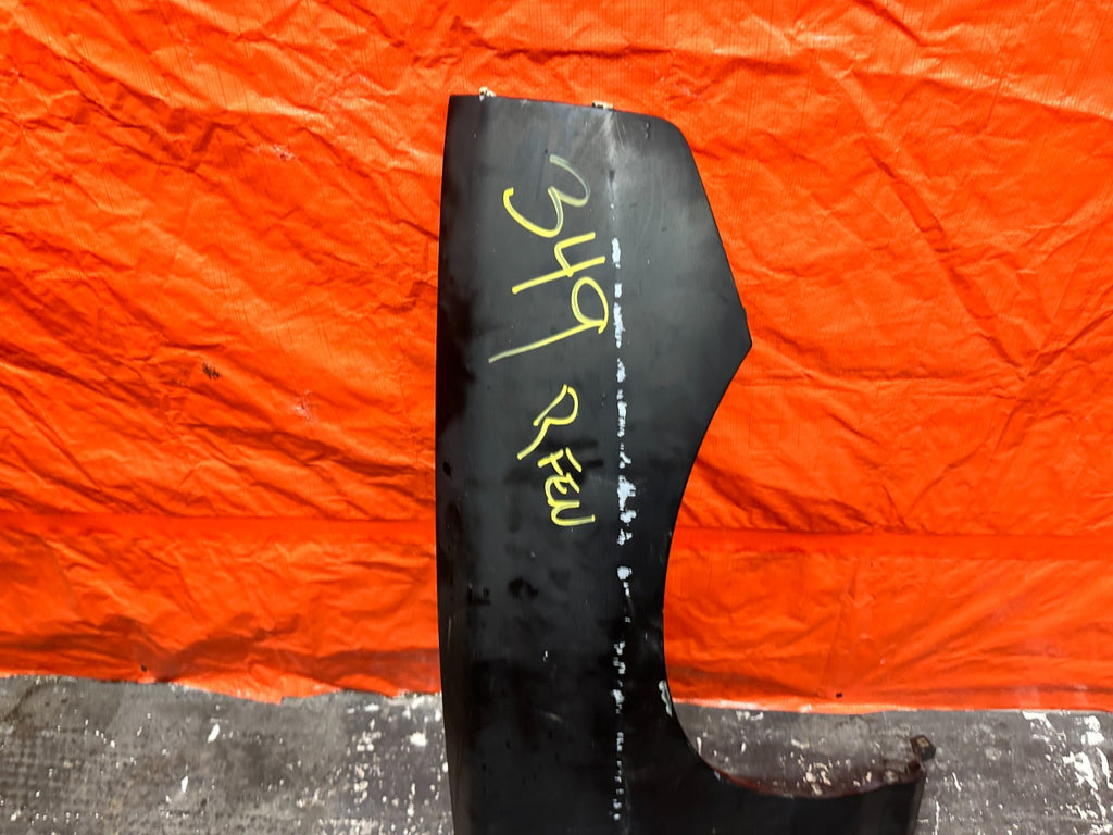 94-01 ACURA INTEGRA 4D SEDAN FRONT RIGHT PASSENGER FENDER PANEL OEM #3495