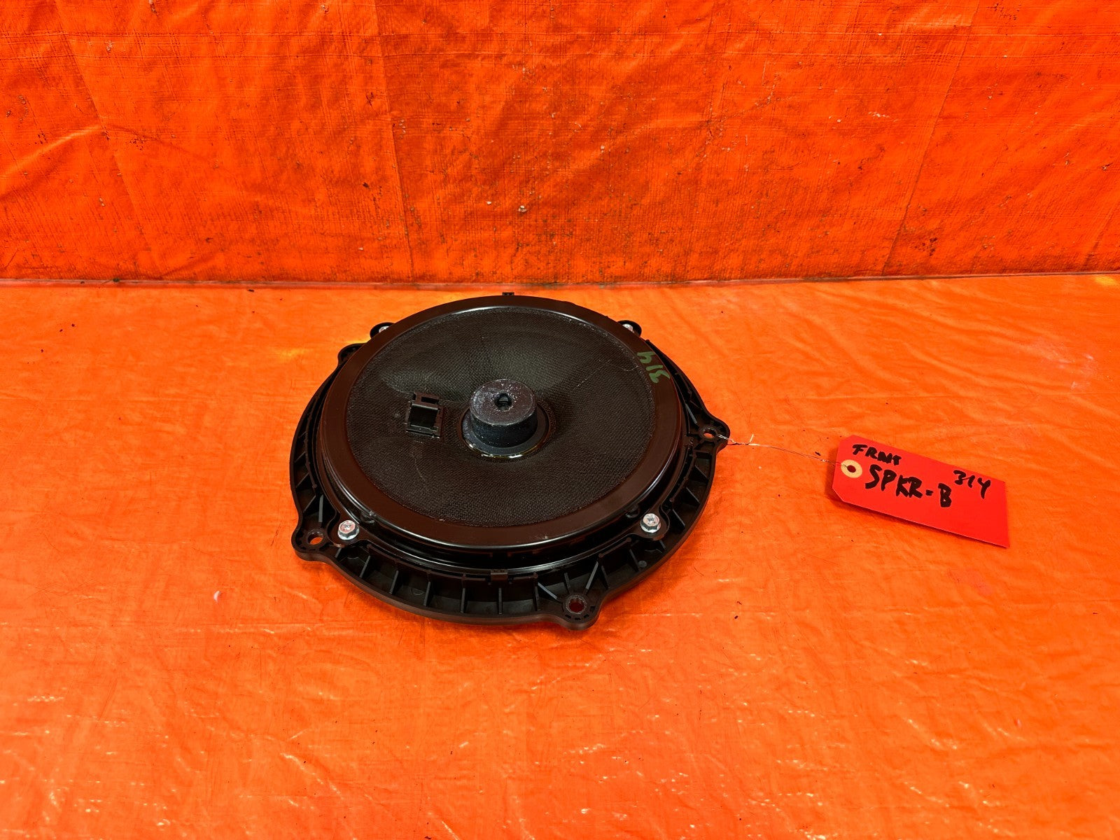 14 20 INFINITI Q50 & 17 20 Q60   LEFT OR RIGHT FRONT   BOSE SPEAKER   OEM #314 10