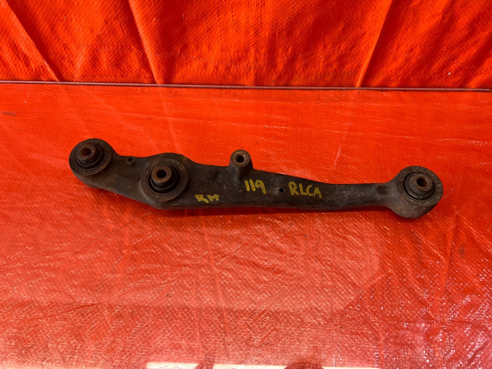 94   01 ACURA INTEGRA 2 DOOR   PASSENGER RIGHT REAR LOWER CONTROL ARM   OEM #1190