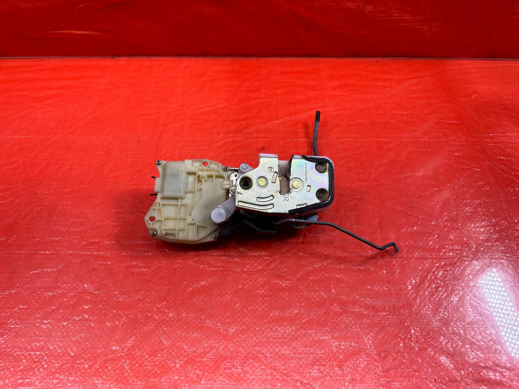 04 09 HONDA S2000   PASSENGER RIGHT DOOR LOCK ACTUATOR LOCK LATCH   OEM #19722