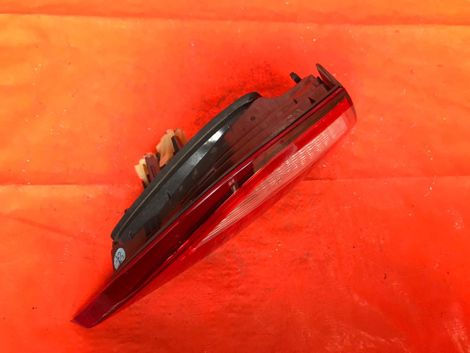 OEM 2015 2016 2017 CHRYSLER 200 DRIVER LEFT INNER TRUNK TAIL LIGHT LAMP LED5