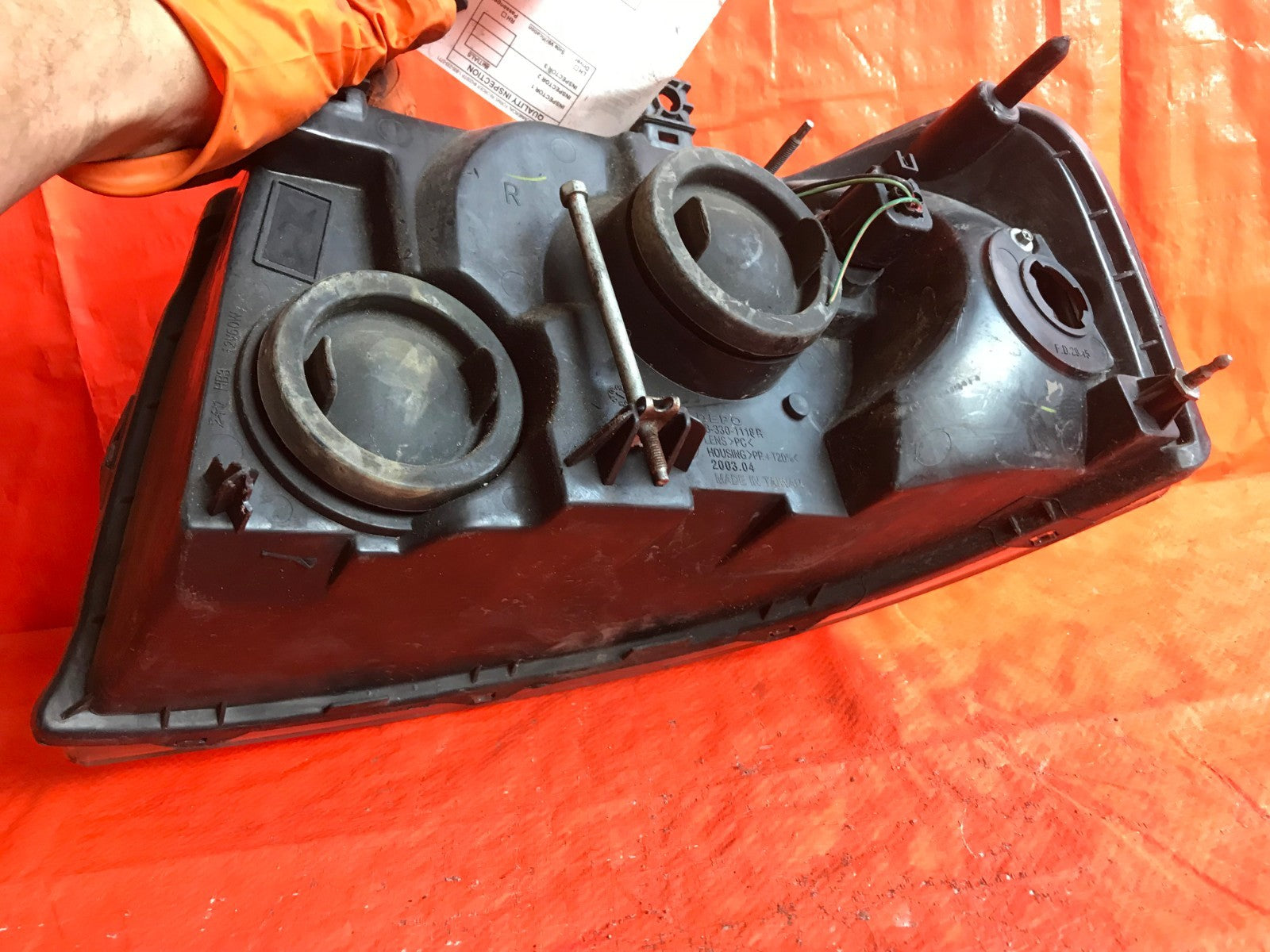 DEPO BRAND   2004 04 FORD EXPEDITION PASSENGER RIGHT HEADLIGHT HEADLAMP R RH9