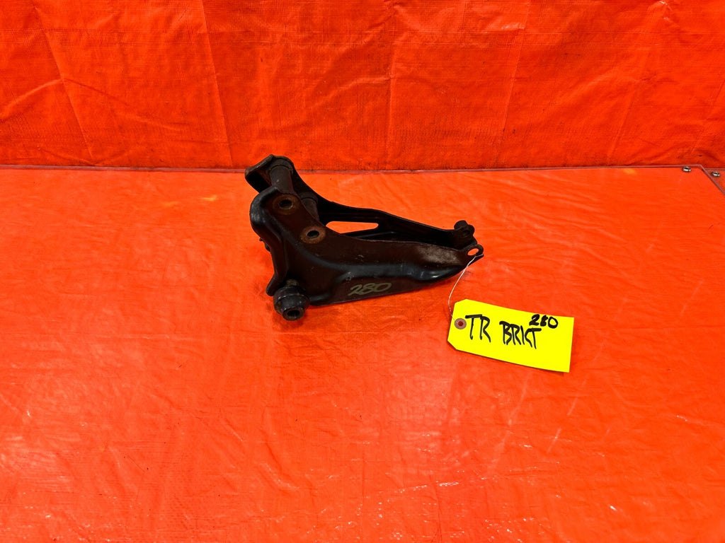 02 06 ACURA RSX   MANUAL   REAR TRANSMISSION BRACKET T BRACKET   OEM #2800
