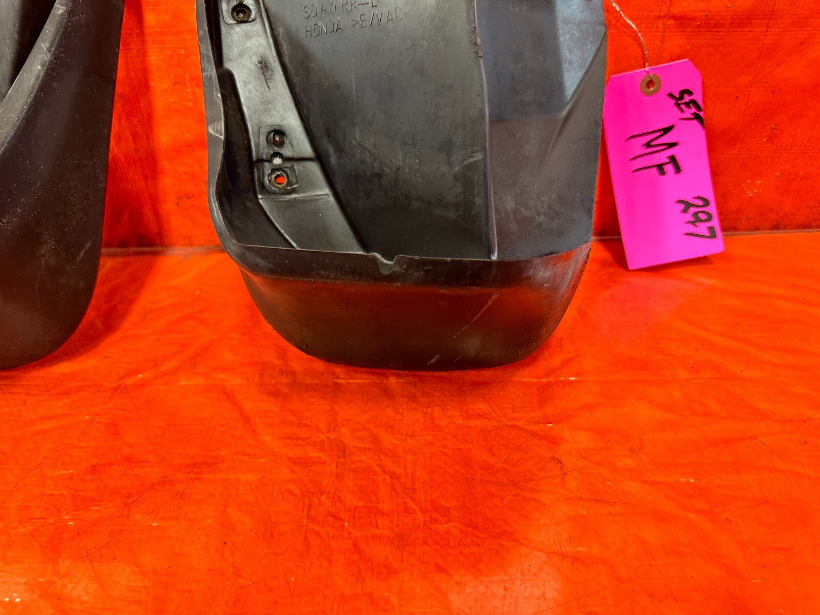 96 00 HONDA CIVIC   COUPE & SEDAN   FACTORY REAR AND REAR MUD FLAPS   OEM #2972