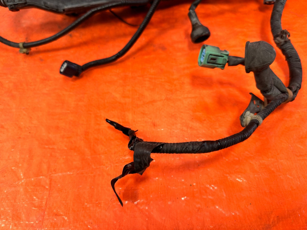 02 04 ACURA RSX   5 SPEED MANUAL ENGINE HARNESS AND CHARGE HARNESS K20A2 K20A31