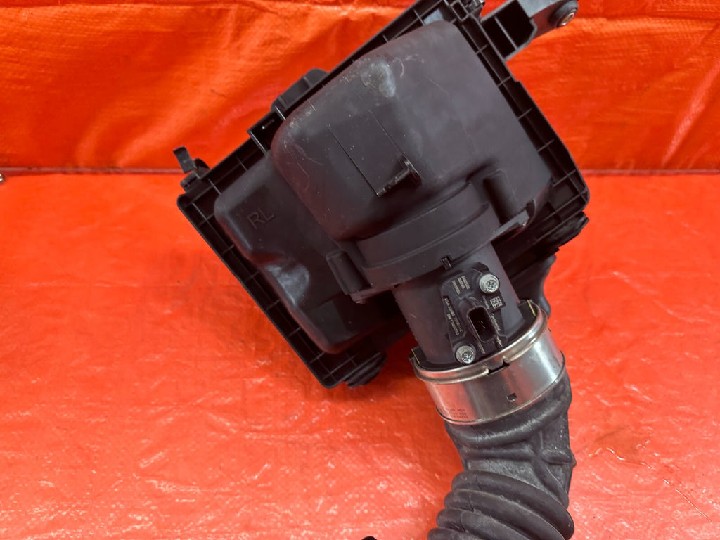 16 20 INFINITI Q50 Q60 3.0 COMPLETE AIR INTAKE HOUSING W/ INLET DUCT ARM RIGHT R6