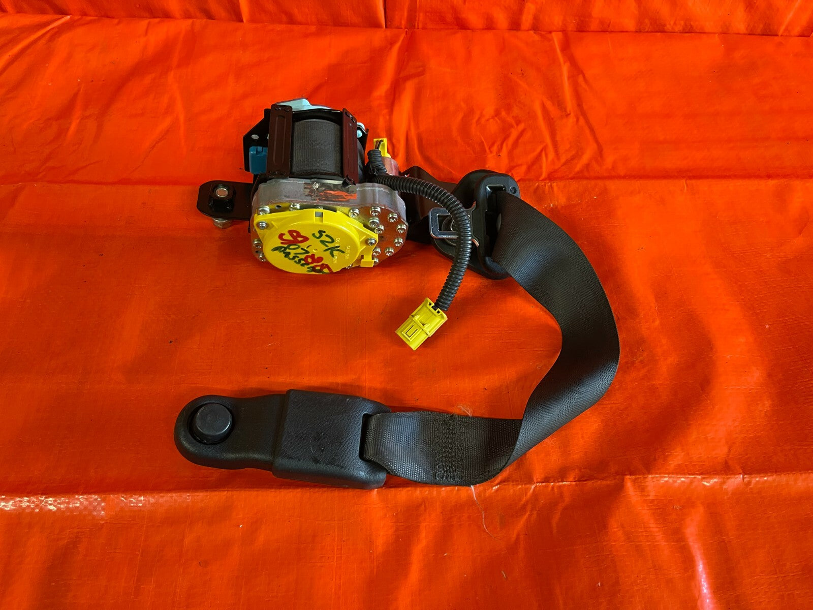 06 09 HONDA S2000   PASSENGER RIGHT SEAT SAFETY BELT   BLACK   04814 S2A A50ZA0