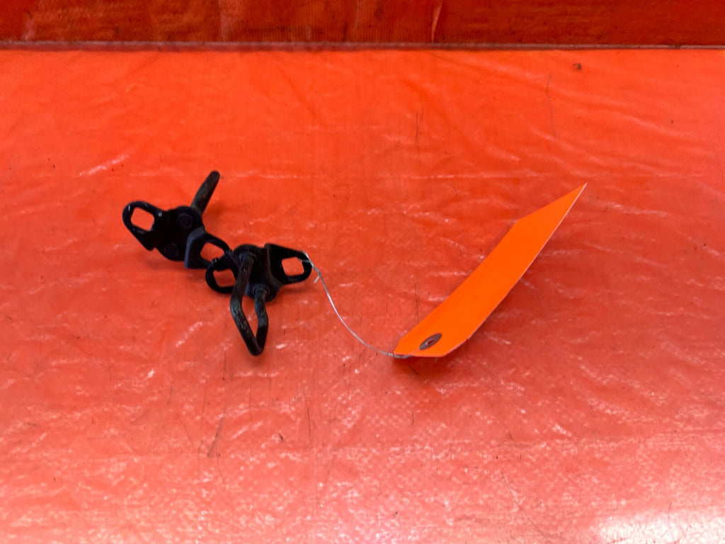 92 95 HONDA CIVIC HATCHBACK HATCH REAR TAIL GATE STRIKERS STRIEKR SET OEM #2355