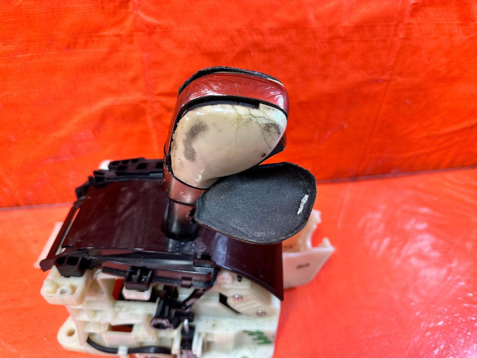 13 16 HYUNDAI GENESIS COUPE 3.8L AUTOMATIC TRANSMISSION SHIFTER / GEAR SELECTOR1