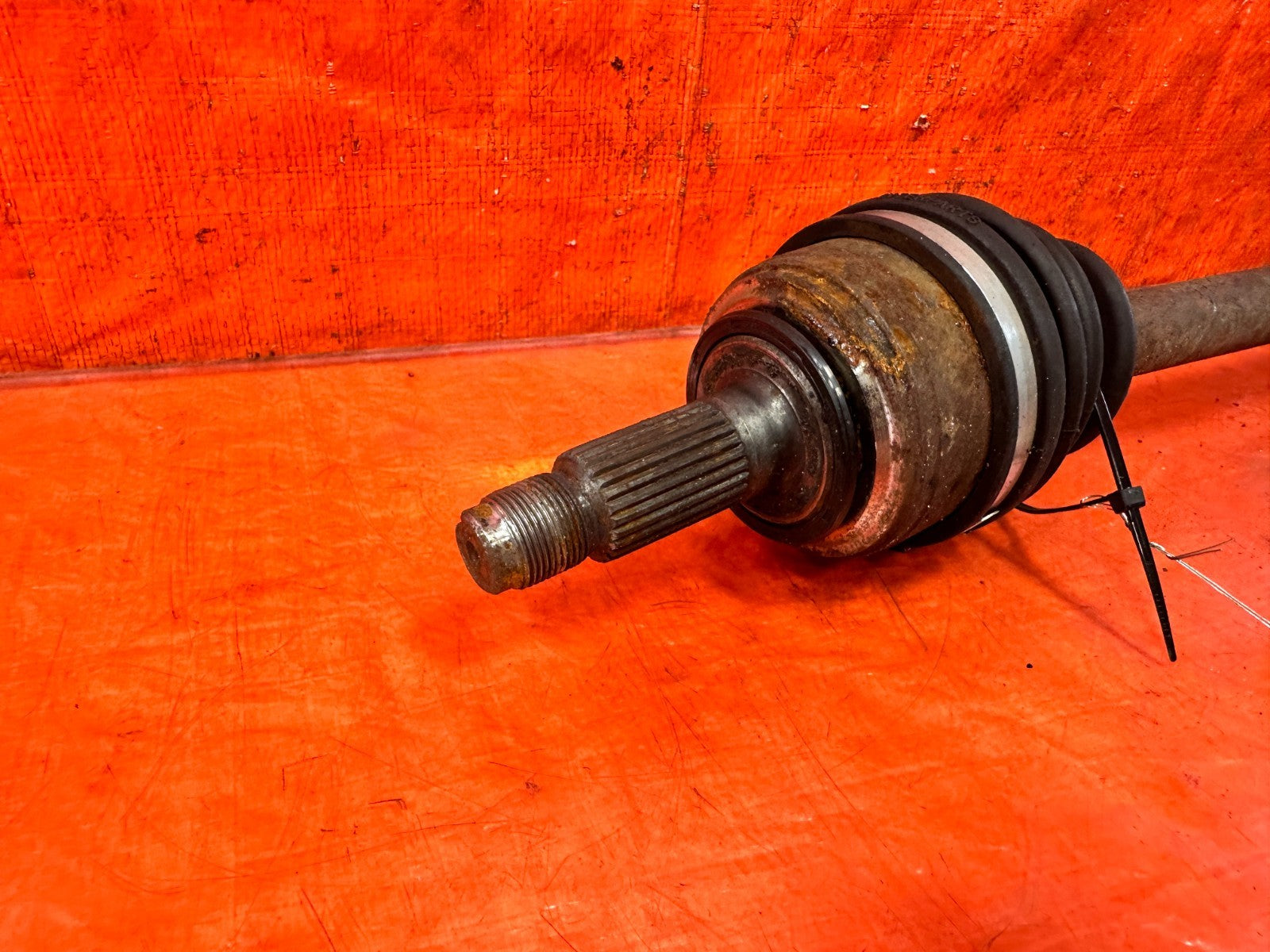 90 91 HONDA CIVIC HATCHBACK   AXLE / CV JOINT   PASSENGER RIGHT SIDE OEM 3171